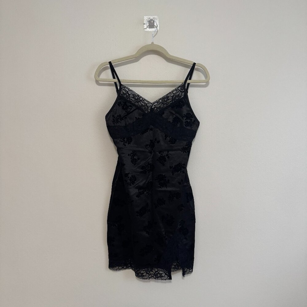 Cider Lace Bodycon Dress, Black, Size S